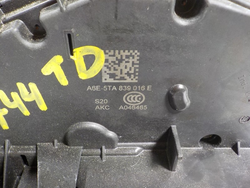 Recambio de cerradura puerta trasera derecha para seat ibiza (kj1) fr referencia OEM IAM 5TA839016E 5TA839016E 