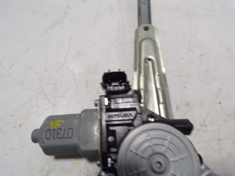 Recambio de elevalunas trasero derecho para nissan leaf acenta referencia OEM IAM   