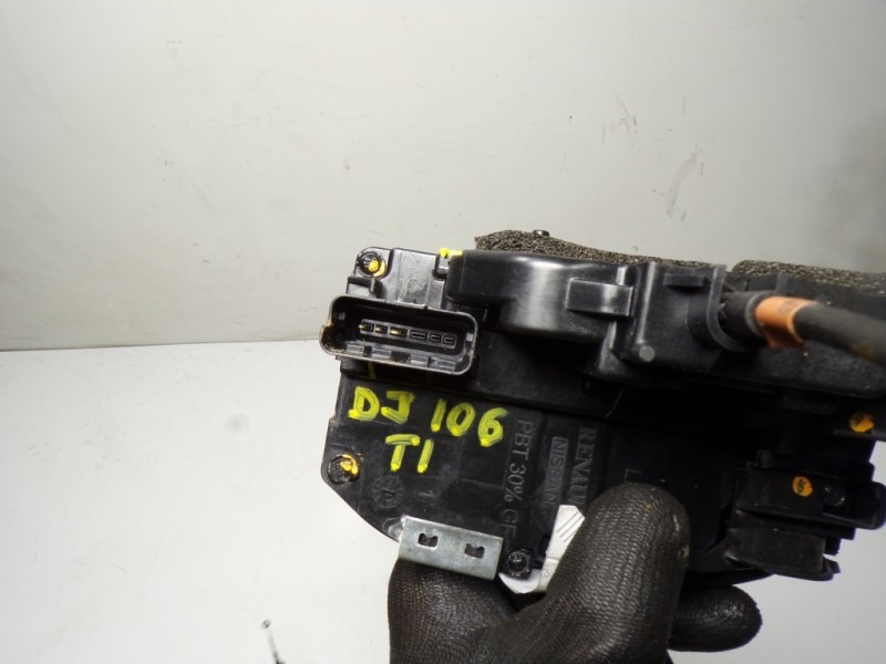 Recambio de cerradura puerta trasera izquierda para nissan qashqai (j11) acenta 4x4 referencia OEM IAM 825014EA2A  