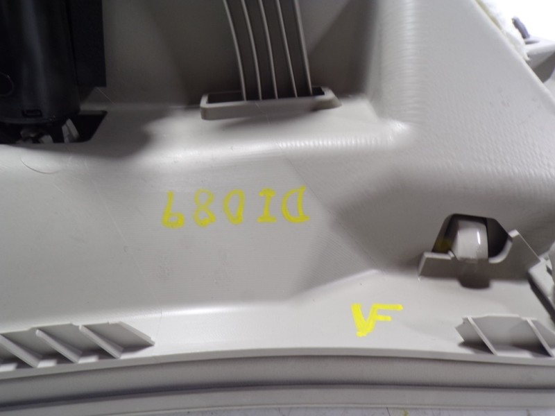 Recambio de guantera para nissan leaf acenta referencia OEM IAM   