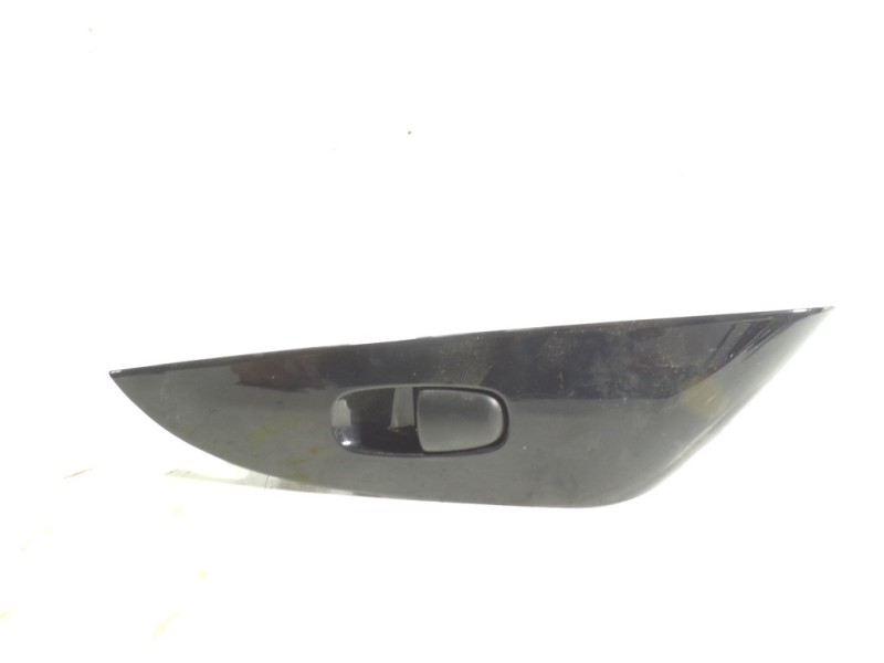 Recambio de mando elevalunas trasero derecho para nissan leaf acenta referencia OEM IAM  829603NA0A 