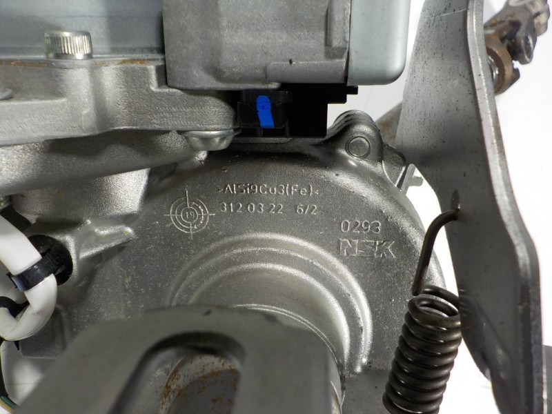 Recambio de columna direccion para nissan qashqai (j11) acenta 4x4 referencia OEM IAM 48811HV06A 48810HV90B 