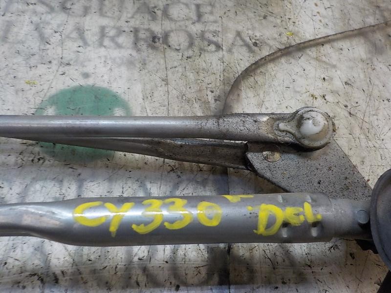 Recambio de articulacion limpia delantero para mazda cx-5 2.0 cat referencia OEM IAM KD5367360  