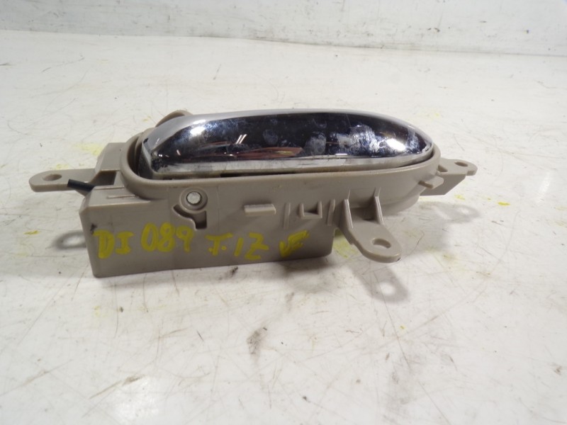 Recambio de maneta interior trasera izquierda para nissan leaf acenta referencia OEM IAM   