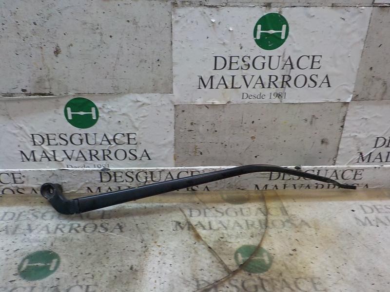 Recambio de brazo limpia delantero derecho para mazda cx-5 2.0 cat referencia OEM IAM KD5167321  