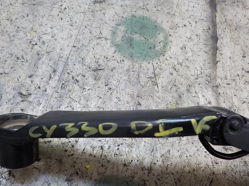 Recambio de brazo limpia delantero izquierdo para mazda cx-5 2.0 cat referencia OEM IAM KD5367321  