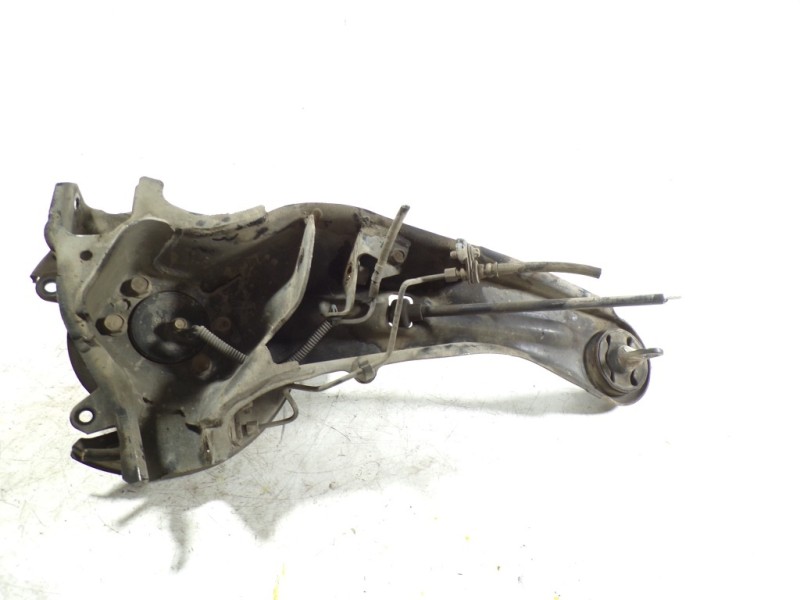 Recambio de mangueta trasera derecha para dodge caliber 2.0 16v crd cat referencia OEM IAM 5272714AA  