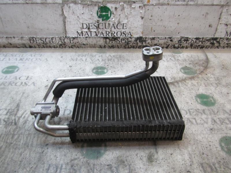 Recambio de evaporador aire acondicionado para bmw serie 7 (e65/e66) 730d referencia OEM IAM 64119134628  