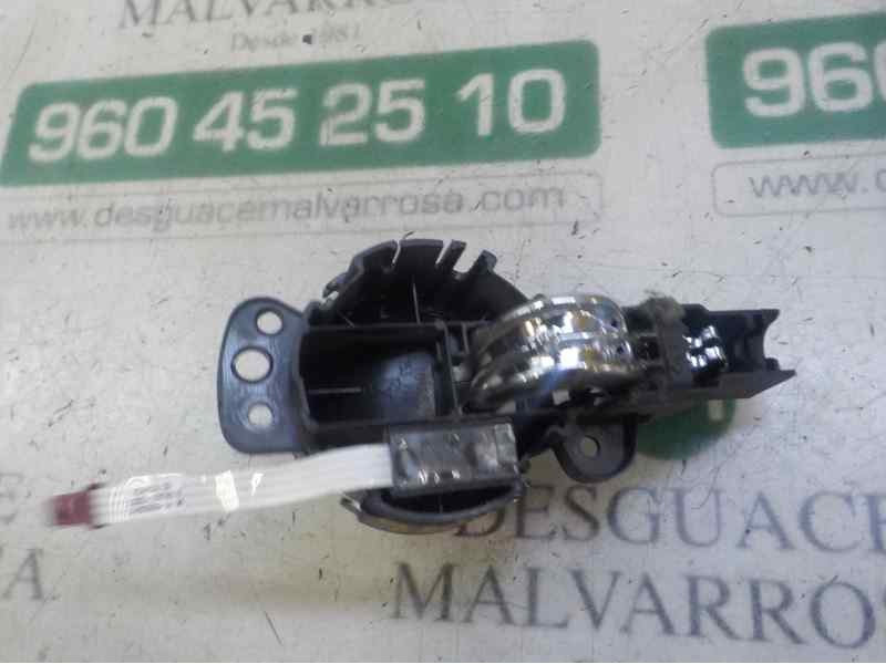 Recambio de maneta interior delantera derecha para bmw mini (r56) cooper d referencia OEM IAM 51212753718 275451803 