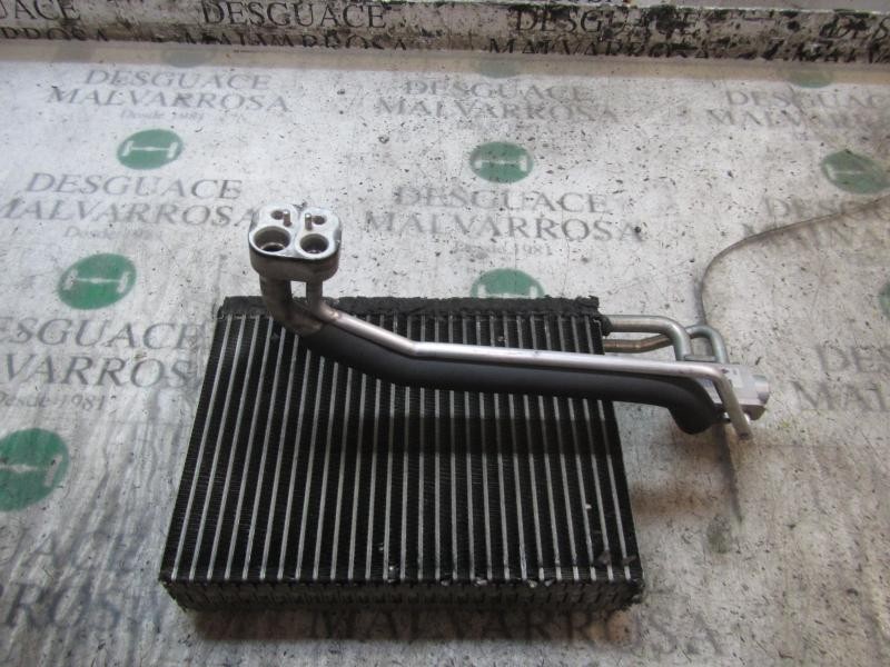Recambio de evaporador aire acondicionado para bmw serie 7 (e65/e66) 730d referencia OEM IAM 64119134628  