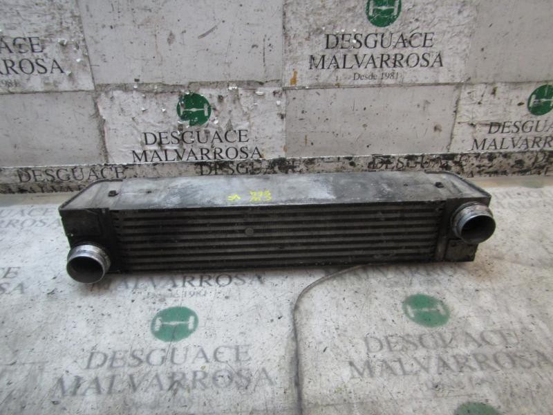 Recambio de intercooler para bmw serie 7 (e65/e66) 730d referencia OEM IAM 17517790846  