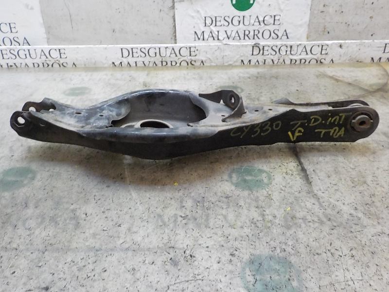 Recambio de brazo suspension inferior trasero derecho para mazda cx-5 2.0 cat referencia OEM IAM KD3528300  