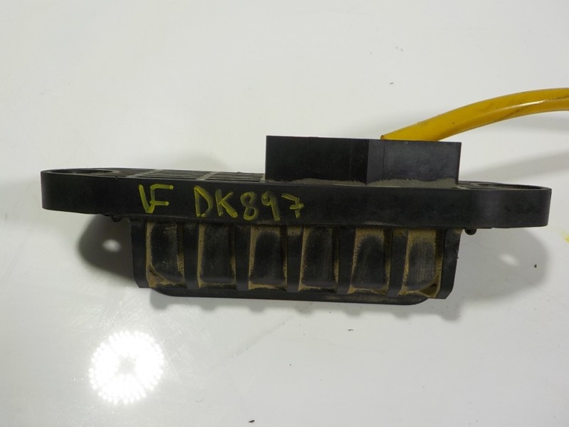 Recambio de maneta porton para citroën c4 aircross 1.8 hdi fap referencia OEM IAM 1608317980  