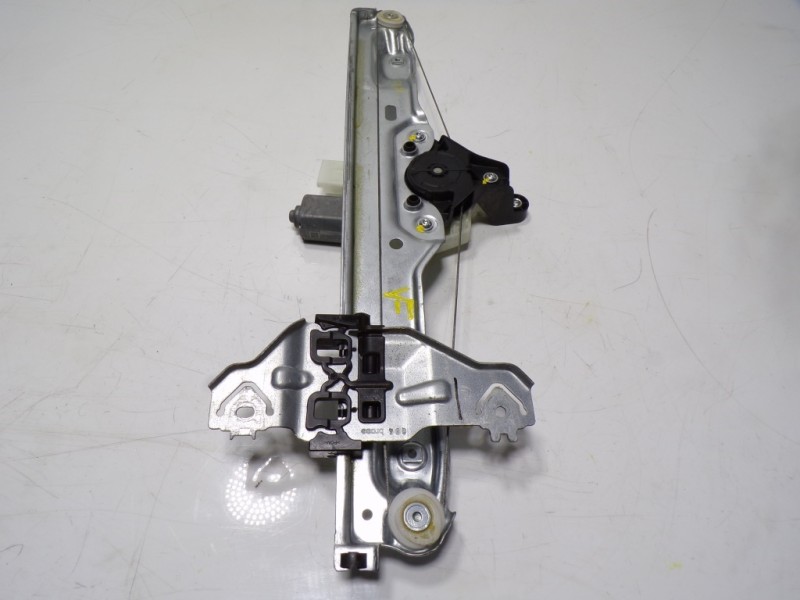 Recambio de elevalunas delantero izquierdo para nissan qashqai (j11) acenta 4x4 referencia OEM IAM 80701HV00C 80701HV00C C885373