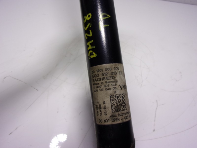 Recambio de amortiguador trasero derecho para seat leon (5f1) 2.0 tdi referencia OEM IAM 5Q0513049DD 5Q0512012ES 
