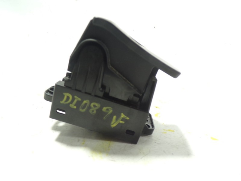 Recambio de palanca freno de mano para nissan leaf acenta referencia OEM IAM   