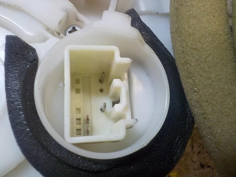 Recambio de cerradura puerta delantera derecha para mazda cx-5 2.0 cat referencia OEM IAM KD5358310  