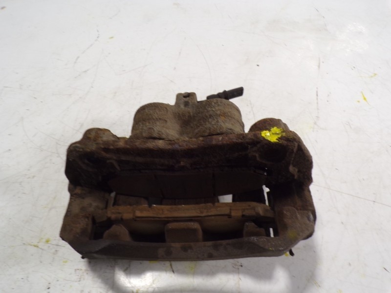 Recambio de pinza freno delantera derecha para nissan leaf acenta referencia OEM IAM   