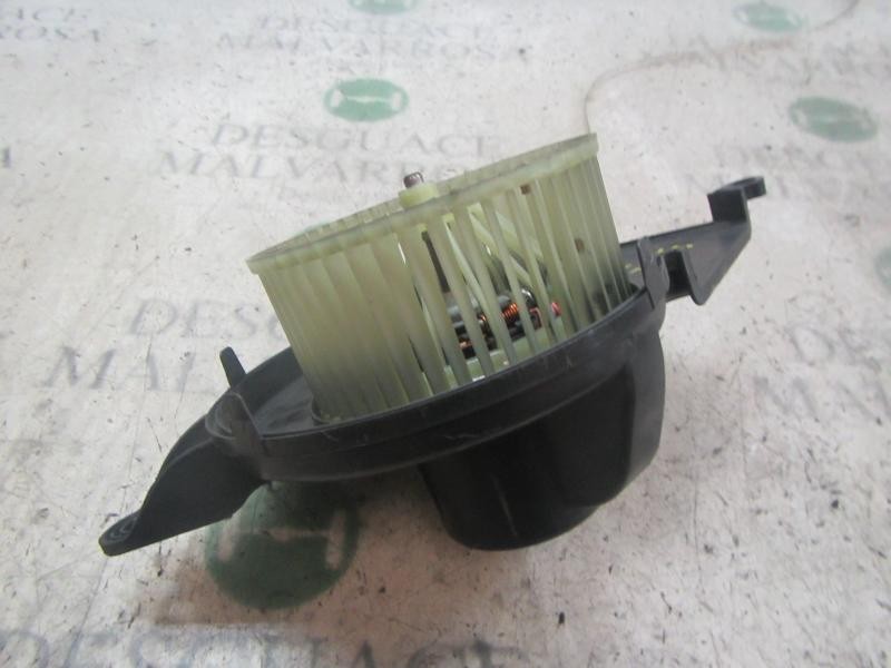 Recambio de motor calefaccion para mercedes-benz viano 4matic (639) 2.1 cdi cat referencia OEM IAM   