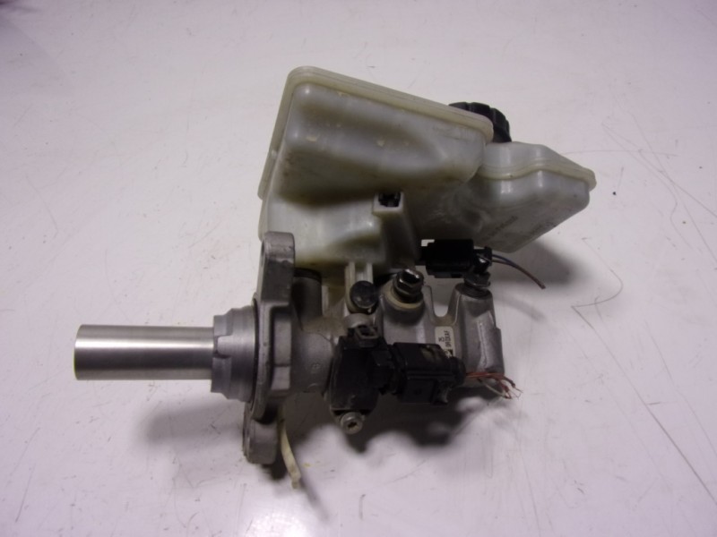 Recambio de bomba freno para seat leon (5f1) 2.0 tdi referencia OEM IAM 5Q1611021A  