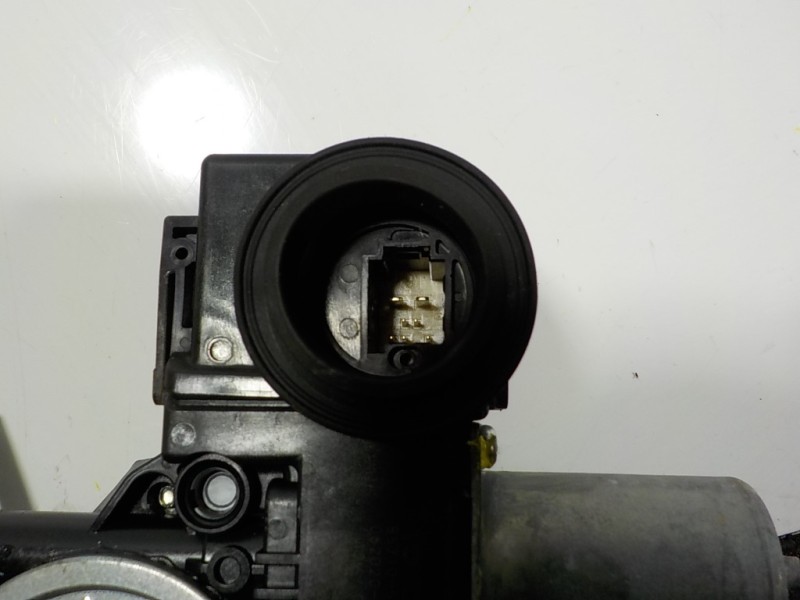 Recambio de elevalunas delantero derecho para lexus is 300h referencia OEM IAM 6980153040 8571053111 8571053111