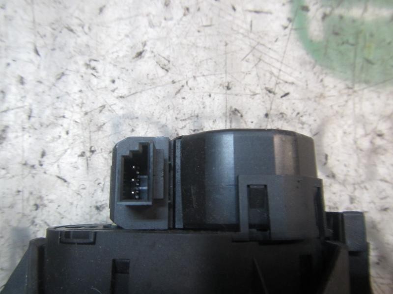 Recambio de modulo electronico para bmw serie 7 (e65/e66) 730d referencia OEM IAM  6911820 96831