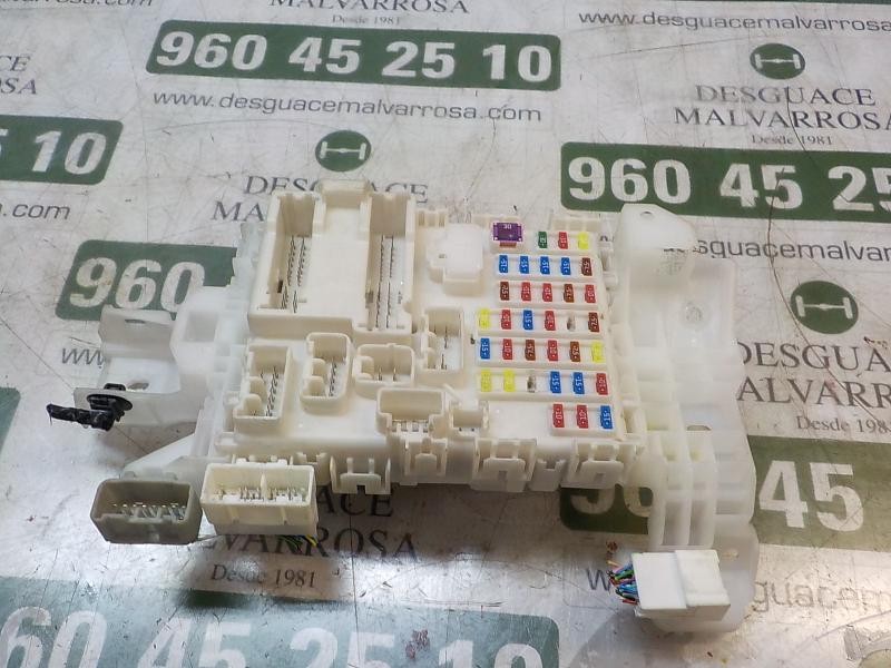 Recambio de caja reles / fusibles para suzuki s-cross 1.6 ddis referencia OEM IAM 3671061M00 AA1A0713Q AA1A0713Q