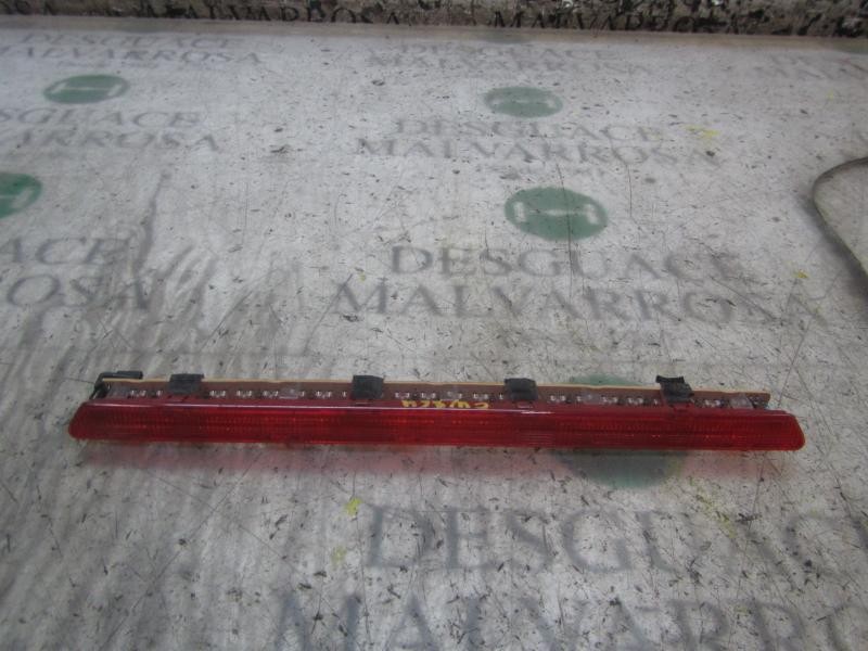 Recambio de piloto trasero central para bmw serie 7 (e65/e66) 730d referencia OEM IAM 63258379691  