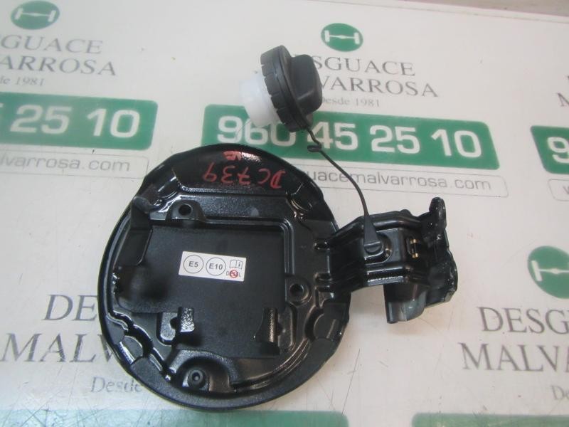 Recambio de tapa combustible para toyota corolla hybrid referencia OEM IAM 7735002220  