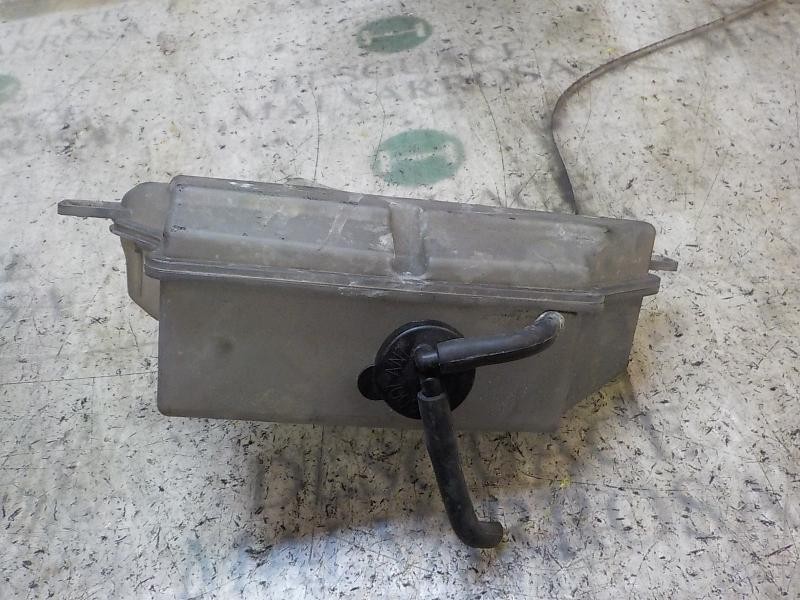 Recambio de deposito expansion para mazda cx-5 2.0 cat referencia OEM IAM PE0115351A  