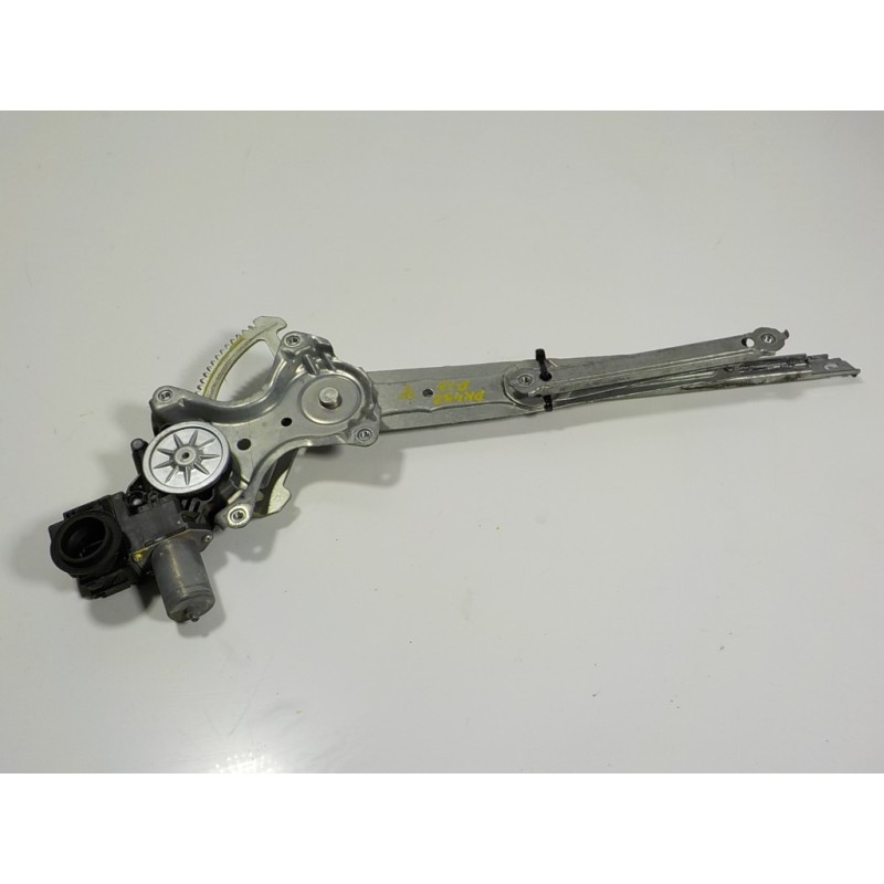 Recambio de elevalunas delantero izquierdo para lexus is 300h referencia OEM IAM 6980253040 8572053111 8572053111