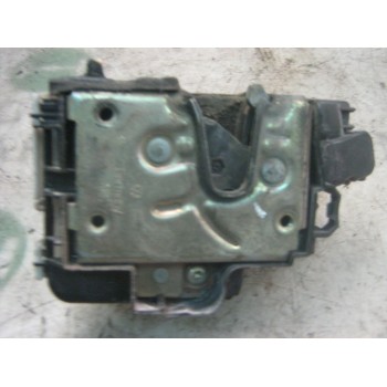 CERRADURA PUERTA TRASERA IZQUIERDA 