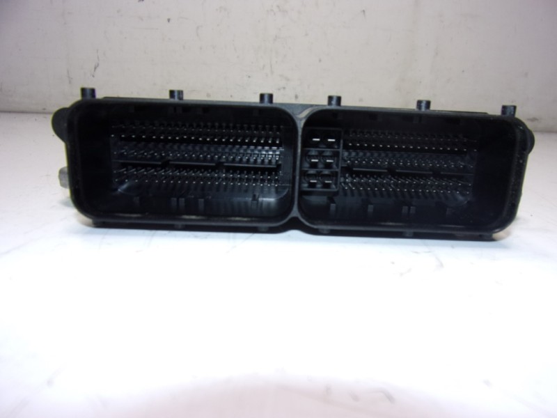 Recambio de centralita motor uce para seat leon (5f1) 2.0 tdi referencia OEM IAM 04L906026BN5F0 04L907309R 