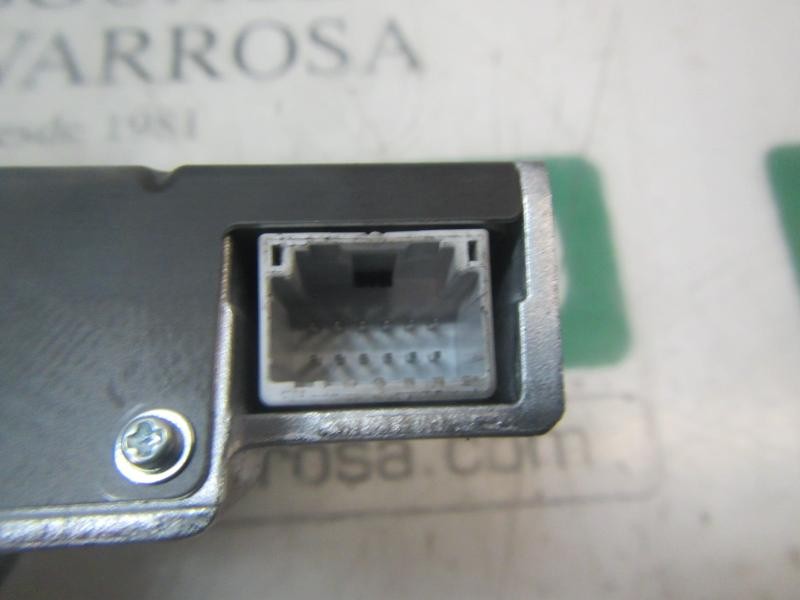 Recambio de modulo electronico para toyota corolla hybrid referencia OEM IAM 8646C12010 8646C12010 0365007974