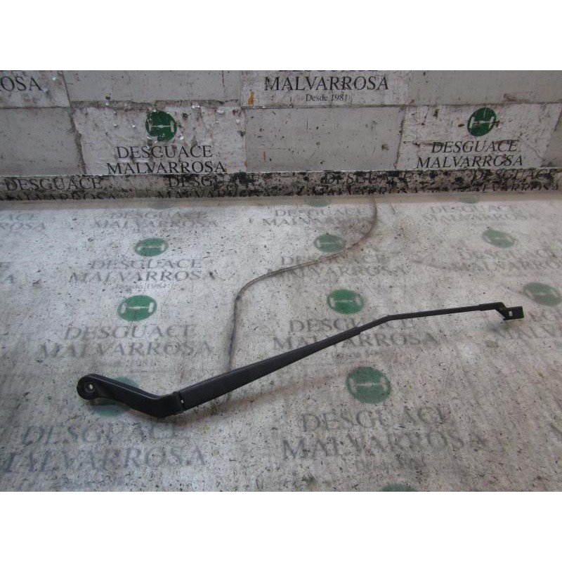 Recambio de brazo limpia delantero derecho para peugeot boxer caja cerrada (bat. 3450) (333) hdi (333) referencia OEM IAM   