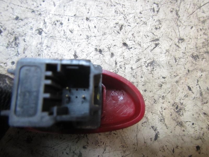 Recambio de warning para peugeot 206 berlina 1.4 hdi referencia OEM IAM   