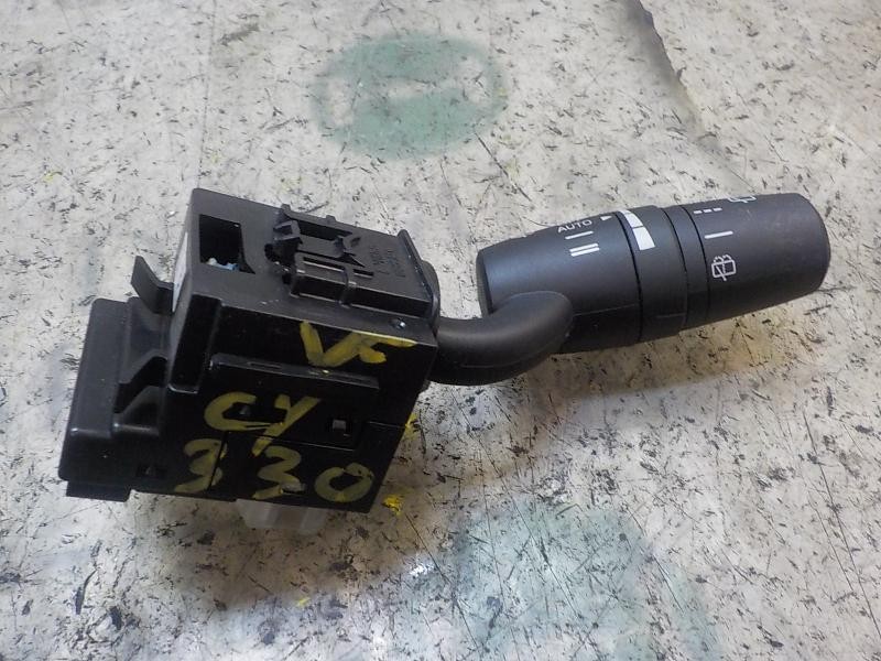 Recambio de mando limpia para mazda cx-5 2.0 cat referencia OEM IAM KD4766128  