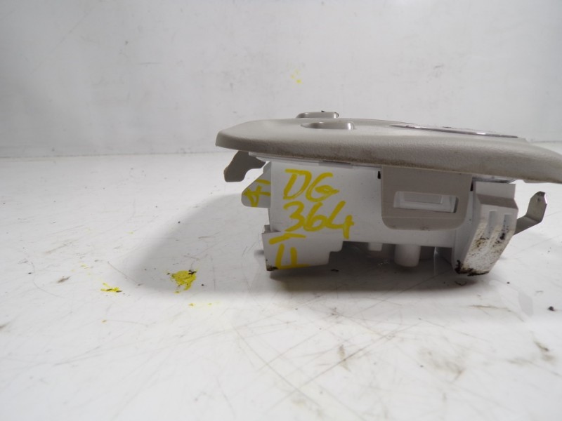 Recambio de piloto interior para toyota proace city 1.5 dci referencia OEM IAM  96721407BJ 