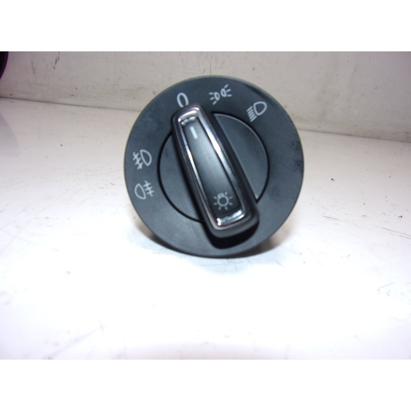 Recambio de mando luces para seat leon (5f1) 2.0 tdi referencia OEM IAM 5G0941431AHWZU 5G0941431AH 