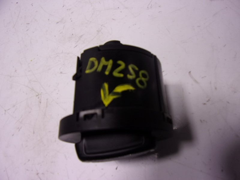 Recambio de mando luces para seat leon (5f1) 2.0 tdi referencia OEM IAM 5G0941431AHWZU 5G0941431AH 