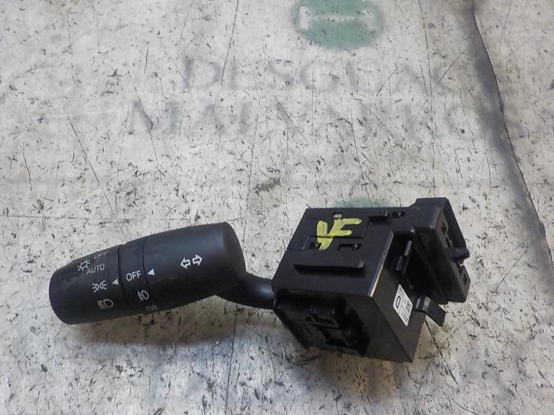Recambio de mando luces para mazda cx-5 2.0 cat referencia OEM IAM KD5166122  