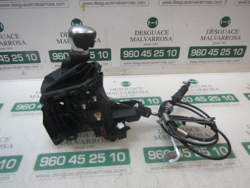 Recambio de palanca cambio para toyota c-hr hybrid active referencia OEM IAM 33560F4050  