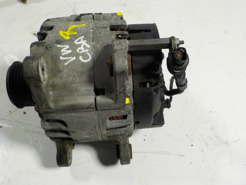 Recambio de alternador para volkswagen passat variant (3c5) 2.0 tdi referencia OEM IAM  03L903023F 