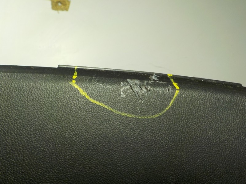 Recambio de salpicadero para citroën c4 aircross 1.8 hdi fap referencia OEM IAM 1608310480  1607521480