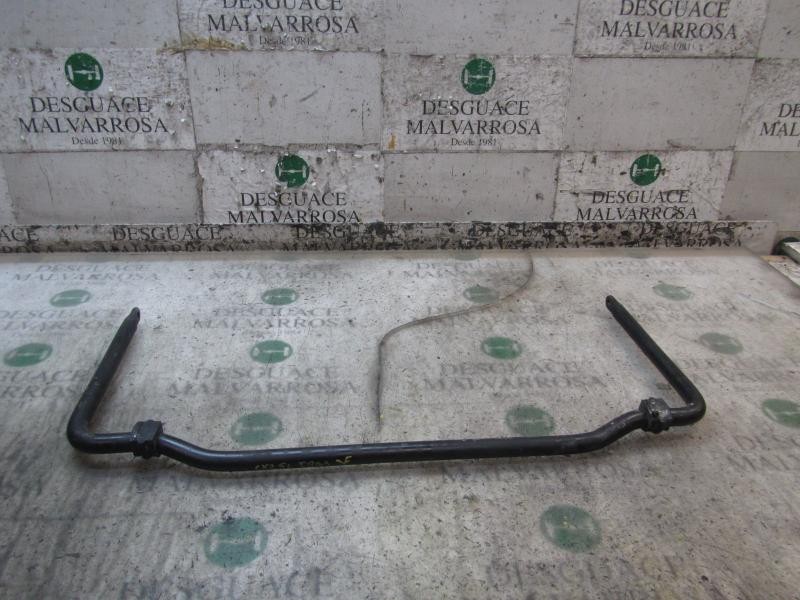 Recambio de barra estabilizadora trasera para nissan nv 200 (m20) kombi comfort referencia OEM IAM 56230JX00A  