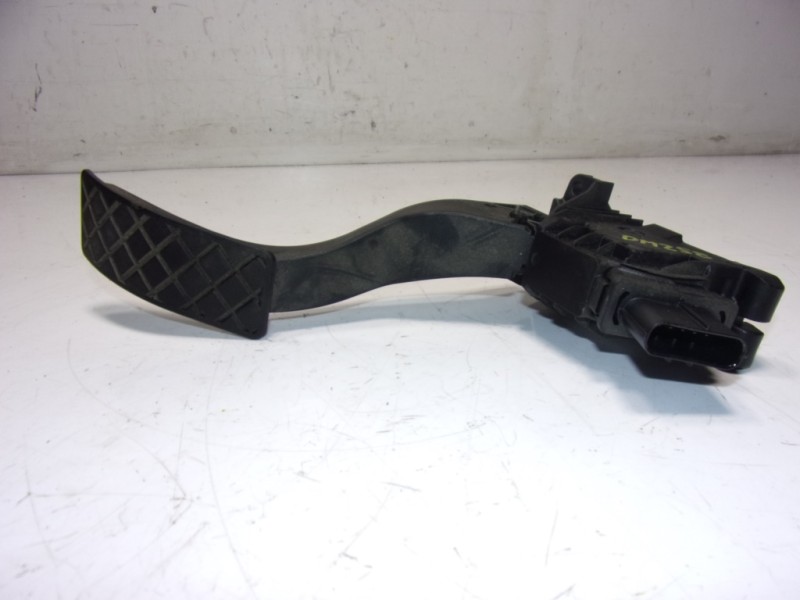 Recambio de potenciometro pedal para seat leon (5f1) 2.0 tdi referencia OEM IAM 5Q1721503H 5Q1721503H 