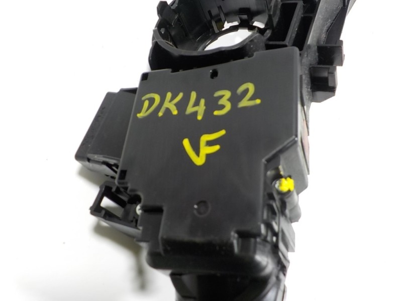 Recambio de mando luces para lexus is 300h referencia OEM IAM 8414030350 17F744 