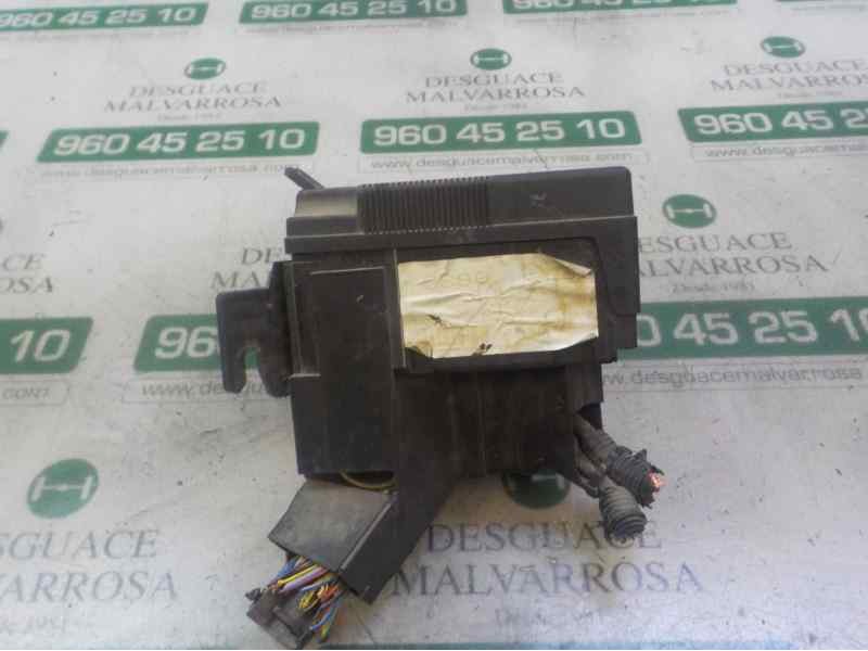 Recambio de caja reles / fusibles para ford fiesta (cb1) 1.4 16v cat referencia OEM IAM   