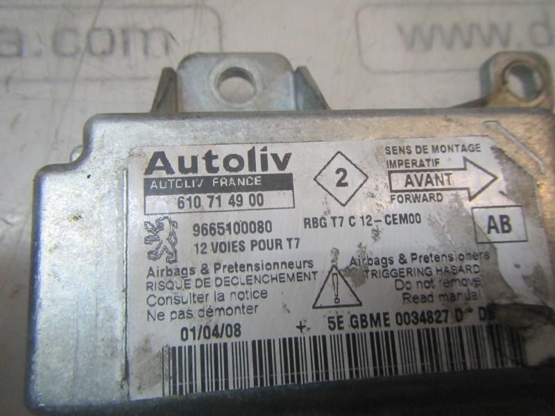 Recambio de centralita airbag para peugeot 308 1.6 16v referencia OEM IAM   