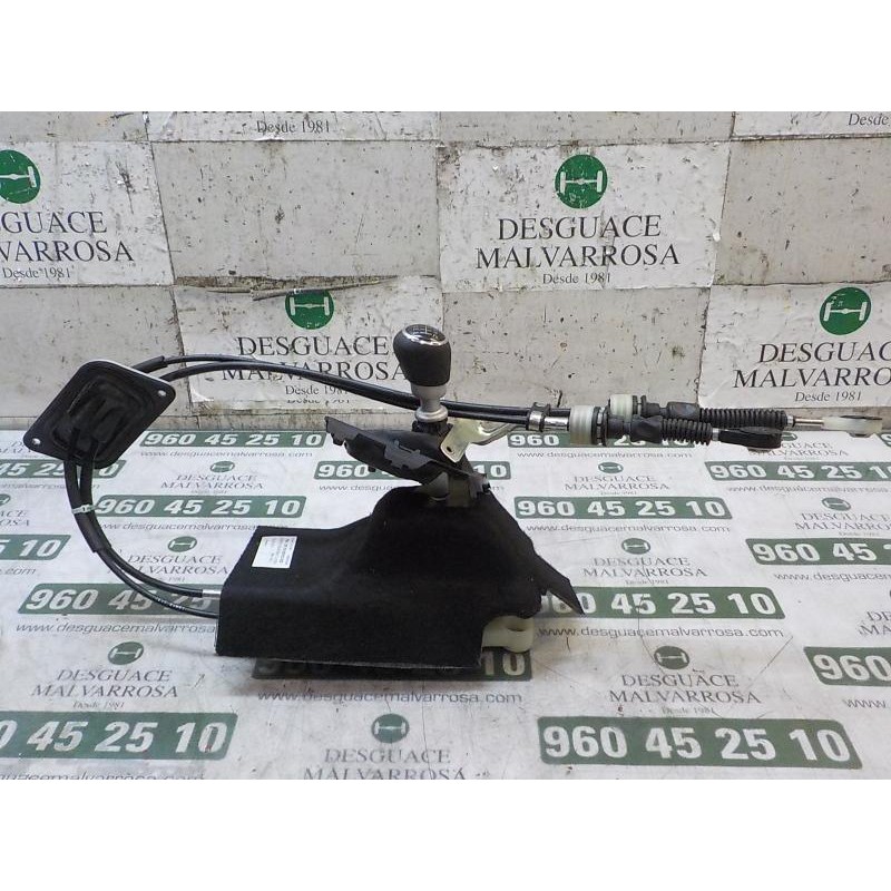 Recambio de palanca cambio para suzuki s-cross 1.6 ddis referencia OEM IAM 2811061M50  